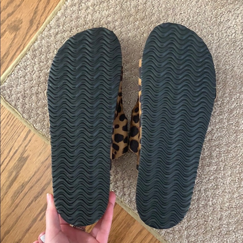 Cheeta sandals - Picture 3 of 3